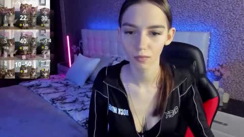 Sophie online show from 4, 3, 2025