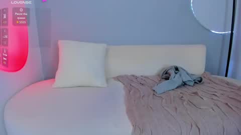 Sophie online show from 12, 5, 2026