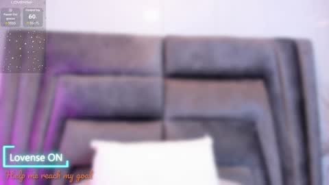Snapshot of sophiee_smith chatting on 8, 1, 2025 Sophie  online show from 8, 1, 2025