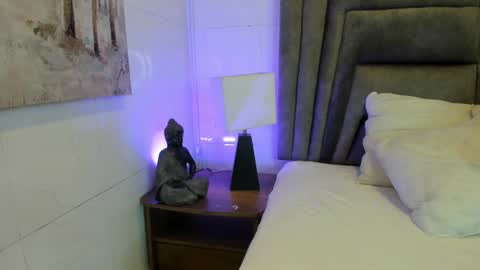 Snapshot of sophiee_smith chatting on 26, 2, 2025 Sophie  online show from 26, 2, 2025
