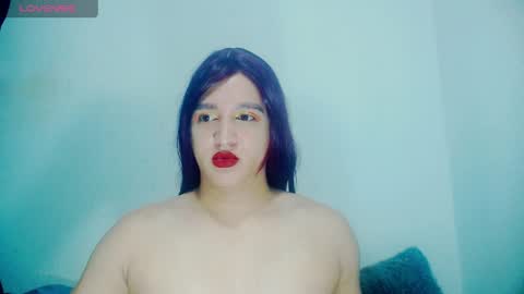 sophiehillsxo online show from 15, 5, 2026