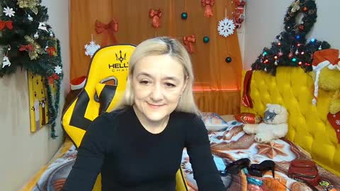 Snapshot of sophiekittyy chatting on 26, 12, 2024 sophiekittyy online show from 26, 12, 2024