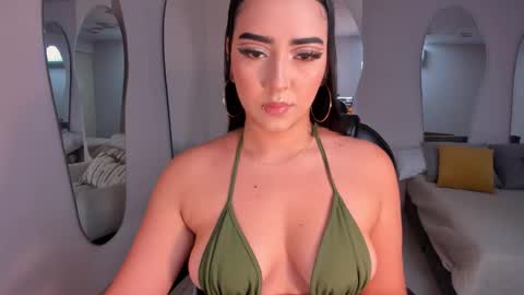 Sophie online show from 8, 3, 2026