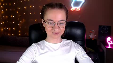 sophieleroux online show from 23, 4, 2026