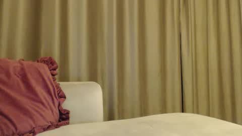 sophieluxe online show from 27, 4, 2026