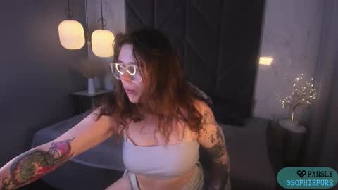 Sophie online show from 14, 10, 2025