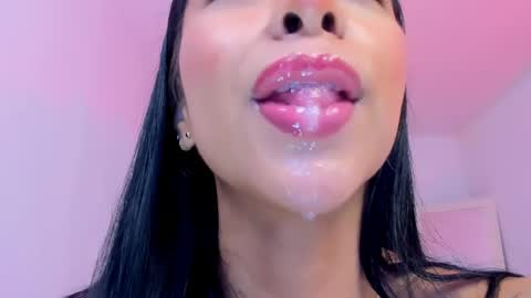 sophierooy online show from 29, 4, 2026