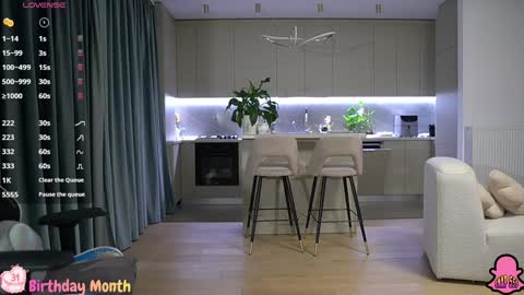       online show from 21, 12, 2025