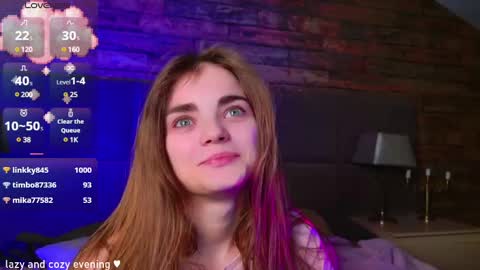 Snapshot of sophiesuvi chatting on 6, 12, 2024 Sophie and my bestie Mandy    online show from 6, 12, 2024