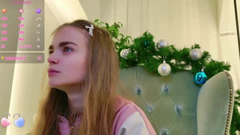 Snapshot of sophiesuvi chatting on 14, 12, 2024 Sophie and my bestie Mandy    online show from 14, 12, 2024