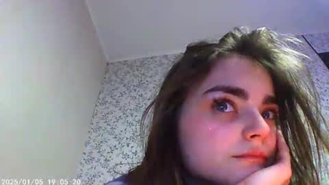 Snapshot of sophiesuvi chatting on 4, 1, 2025 Sophie and my bestie Mandy    online show from 4, 1, 2025