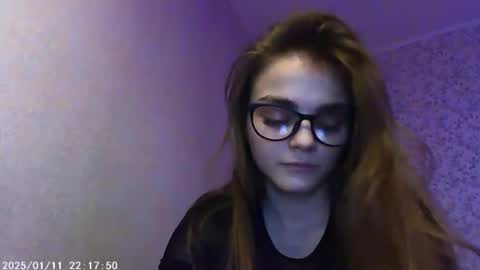 Snapshot of sophiesuvi chatting on 11, 1, 2025 Sophie and my bestie Mandy    online show from 11, 1, 2025