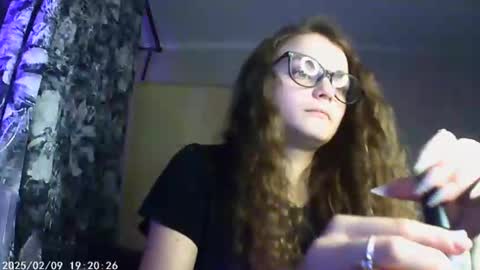 Snapshot of sophiesuvi chatting on 8, 2, 2025 Sophie and my bestie Mandy    online show from 8, 2, 2025