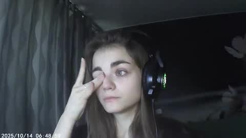 Snapshot of sophiesuvi chatting on 13, 10, 2025 Sophie and my bestie Mandy    online show from 13, 10, 2025