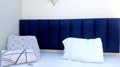 sophieturner_mg online show from 15, 5, 2026