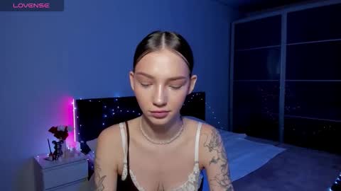 sophiewildcat online show from 28, 3, 2026