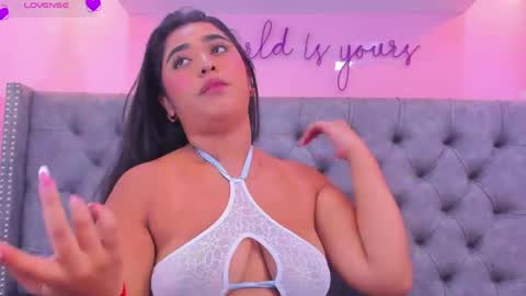 Sophii  online show from 13, 5, 2026