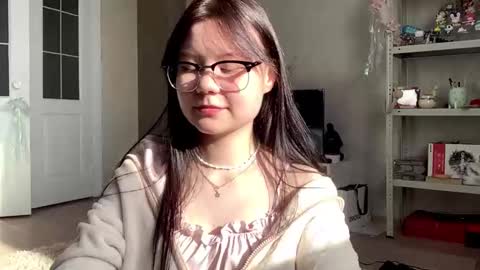 lily online show from 19, 10, 2025