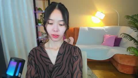 Snapshot of soulharmoonyy chatting on 18, 9, 2025 soulharmoonyy online show from 18, 9, 2025