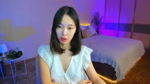 Snapshot of soulharmoonyy chatting on 7, 10, 2025 soulharmoonyy online show from 7, 10, 2025