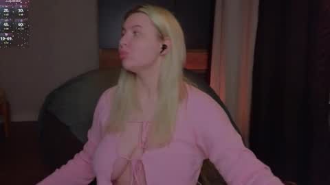 Snapshot of soulmeinme chatting on 1, 2, 2026 soulmeinme online show from 1, 2, 2026