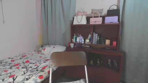Snapshot of soy_miauhg chatting on 12, 2, 2025 Miauhg online show from 12, 2, 2025