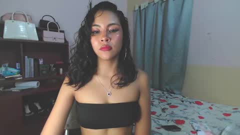 Snapshot of soy_miauhg chatting on 28, 2, 2025 Miauhg online show from 28, 2, 2025