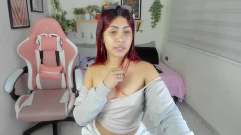 Sarah Valentina online show from 2, 10, 2025