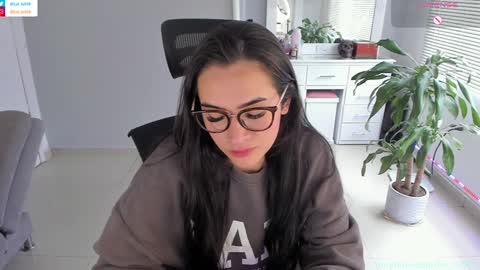 Luisa    online show from 21, 12, 2024