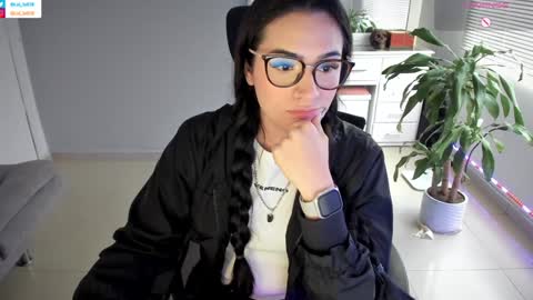 Luisa    online show from 7, 1, 2025
