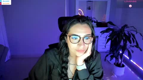 Luisa    online show from 8, 1, 2025