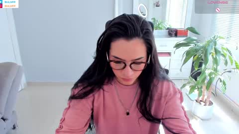 Luisa    online show from 12, 1, 2025