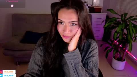 Luisa    online show from 22, 2, 2025