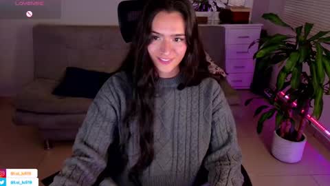 Luisa    online show from 23, 2, 2025