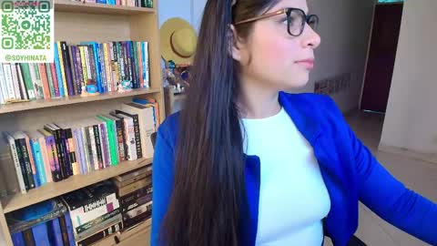 Adeline independent model online show from 23, 4, 2026