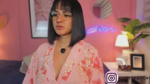 Snapshot of soysaraa_ chatting on 17, 4, 2026 Aleja online show from 17, 4, 2026
