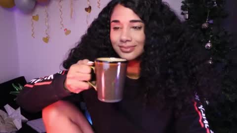 Snapshot of soytropicalfruit chatting on 10, 12, 2024 You want to talk to me more personal follow me in My Channel VIP 50 the discount online show from 10, 12, 2024