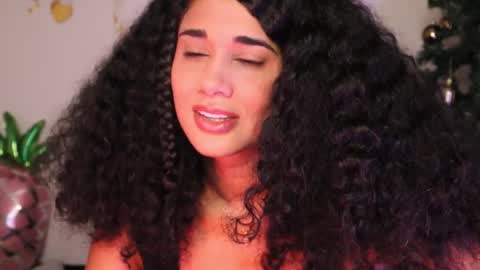 Snapshot of soytropicalfruit chatting on 12, 12, 2024 You want to talk to me more personal follow me in My Channel VIP 50 the discount online show from 12, 12, 2024