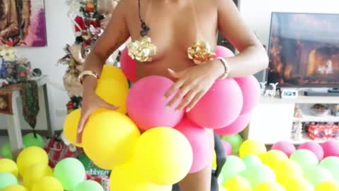 Snapshot of soytropicalfruit chatting on 24, 12, 2024 You want to talk to me more personal follow me in My Channel VIP 50 the discount online show from 24, 12, 2024