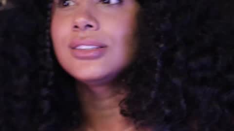 Snapshot of soytropicalfruit chatting on 4, 1, 2025 You want to talk to me more personal follow me in My Channel VIP 50 the discount online show from 4, 1, 2025