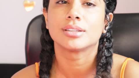 Snapshot of soytropicalfruit chatting on 14, 1, 2025 You want to talk to me more personal follow me in My Channel VIP 50 the discount online show from 14, 1, 2025