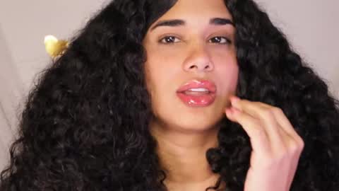 Snapshot of soytropicalfruit chatting on 17, 2, 2025 You want to talk to me more personal follow me in My Channel VIP 50 the discount online show from 17, 2, 2025