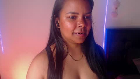 Paula  add me on snap online show from 14, 12, 2024