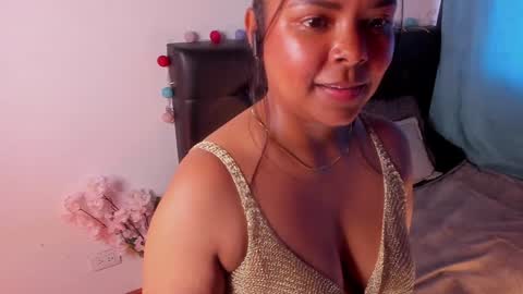 Paula  add me on snap online show from 28, 1, 2025