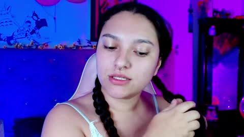 Snapshot of soyyuky chatting on 8, 1, 2025 Y U K Y online show from 8, 1, 2025