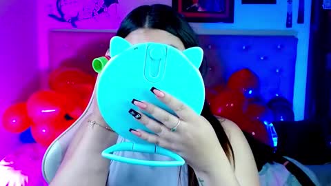 Snapshot of soyyuky chatting on 23, 2, 2025 Y U K Y online show from 23, 2, 2025