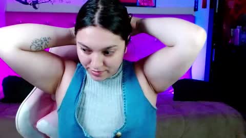 Snapshot of soyyuky chatting on 12, 3, 2025 Y U K Y online show from 12, 3, 2025