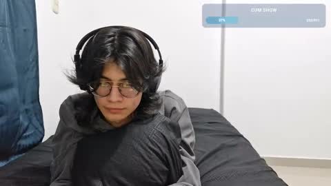 Roger online show from 5, 3, 2025