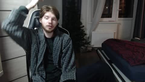 Snapshot of spaisenok chatting on 4, 1, 2025 Mike online show from 4, 1, 2025