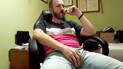 Manu  online show from 5, 12, 2024